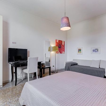 Appartamento San Pietro 3 Camere E Bagno In Camera Rome Exterior photo