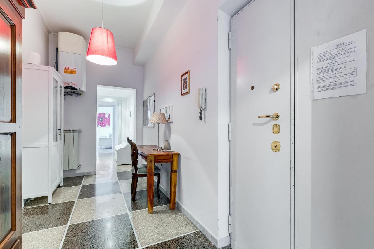 Appartamento San Pietro 3 Camere E Bagno In Camera Rome Exterior photo